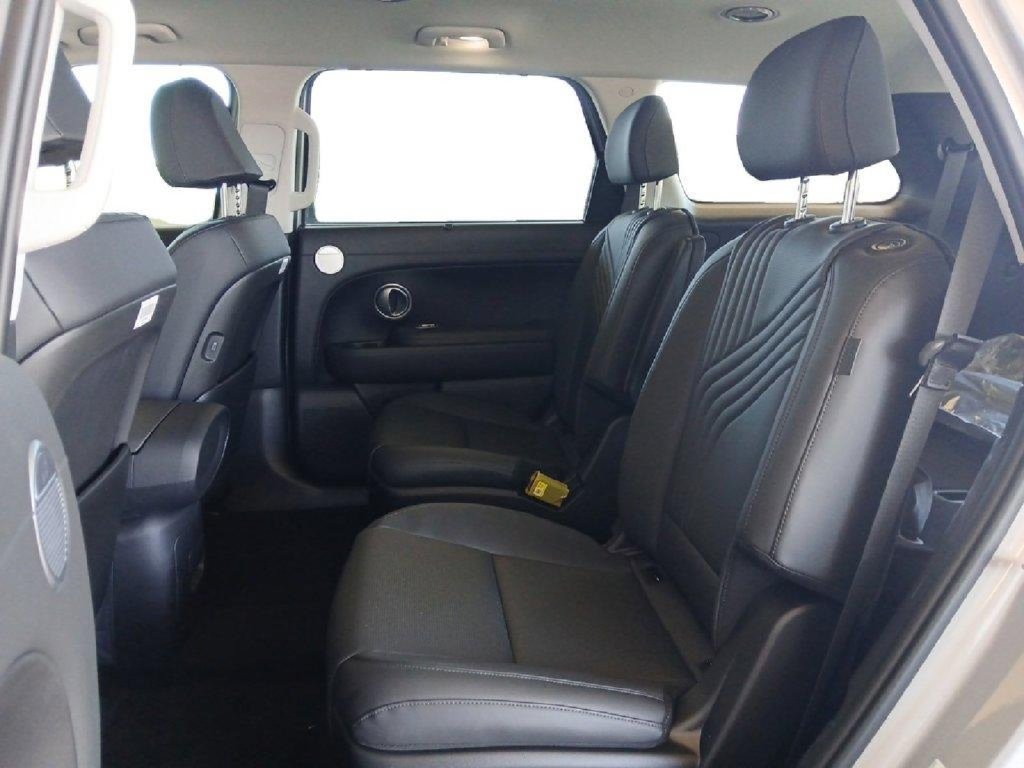 New 2026 Hyundai Palisade FWD Hybrid image 13