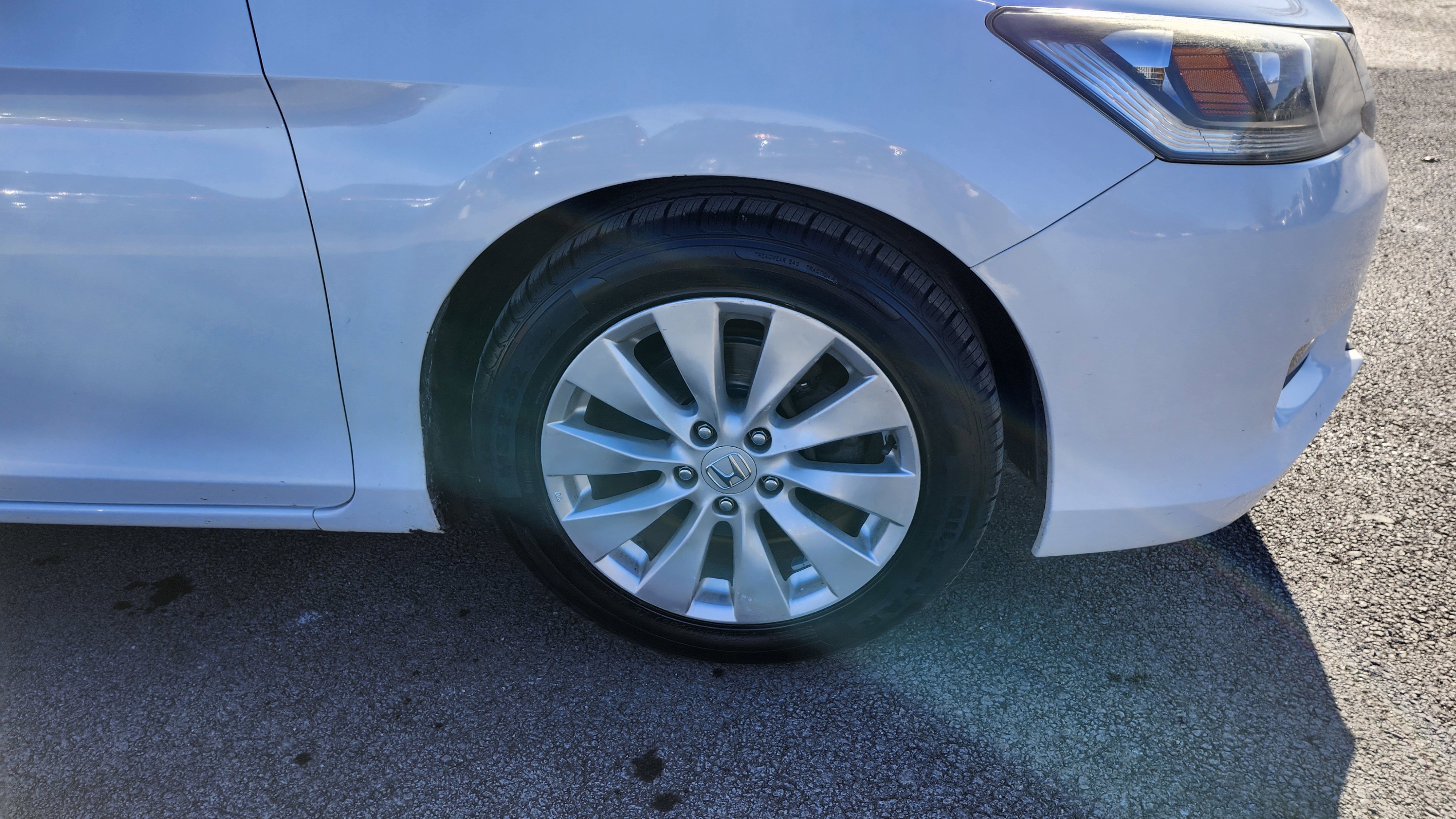 Used 2014 Honda Accord EX-L image 14