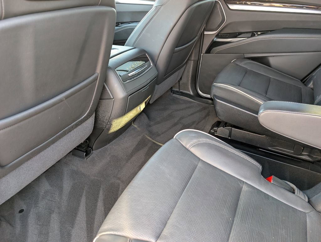 Certified 2025 Cadillac Escalade Premium Luxury image 15