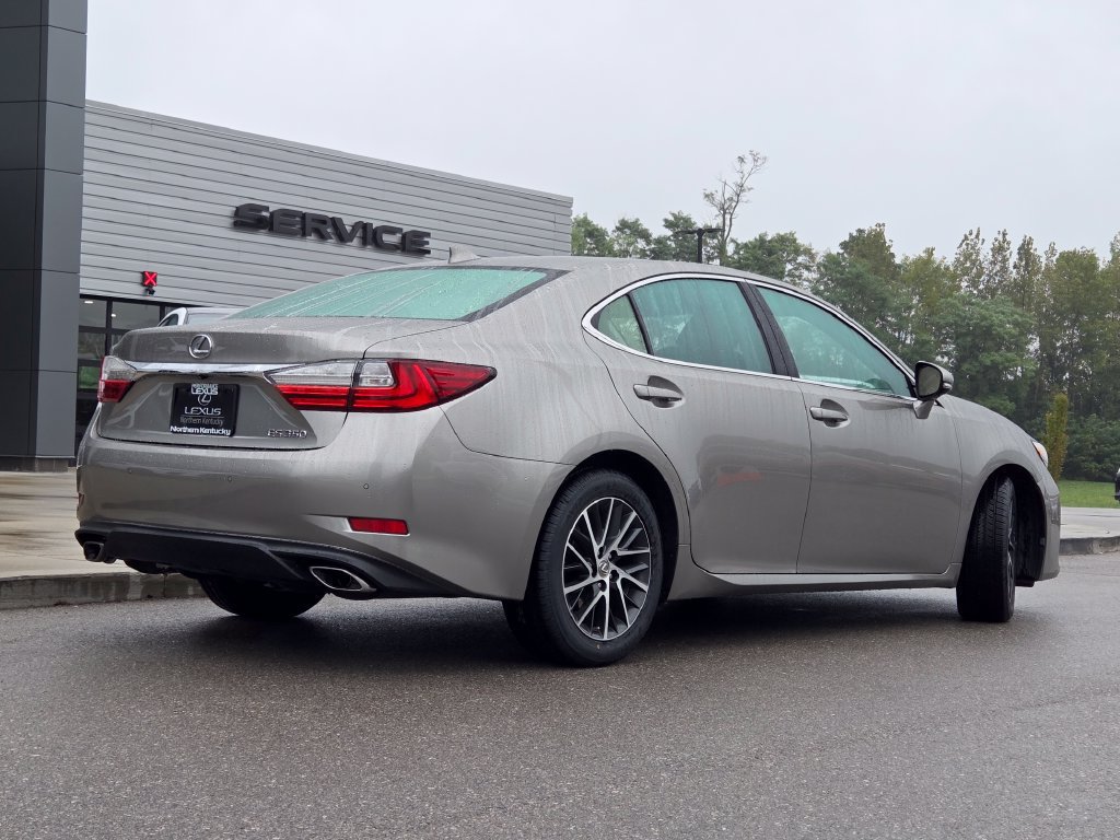 Used 2017 Lexus ES 350 w/ Premium Package FWD image 26