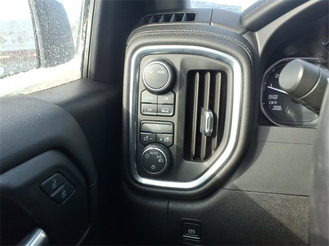Used 2020 GMC Sierra 1500 SLE w/ SLE Value Package image 23