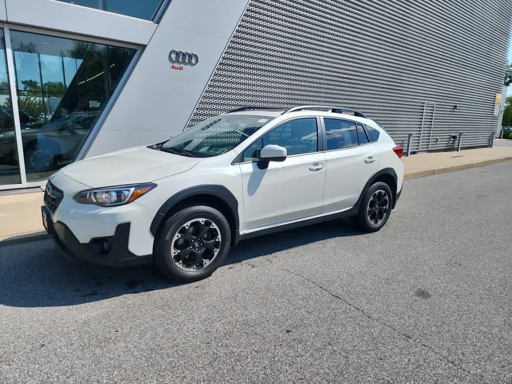 Used 2021 Subaru Crosstrek 2.0i Premium w/ Moonroof Package AWD/4WD image 1