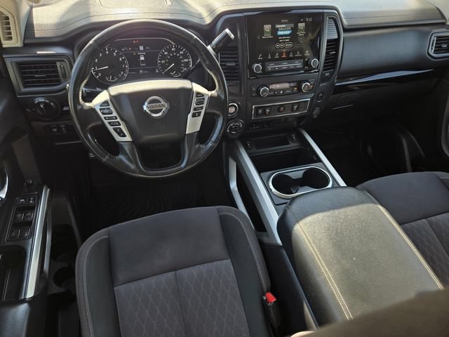Used 2022 Nissan Titan SV w/ SV Convenience Package AWD/4WD image 16