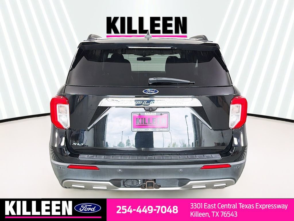 Used 2021 Ford Explorer XLT w/ Equipment Group 202A image 7