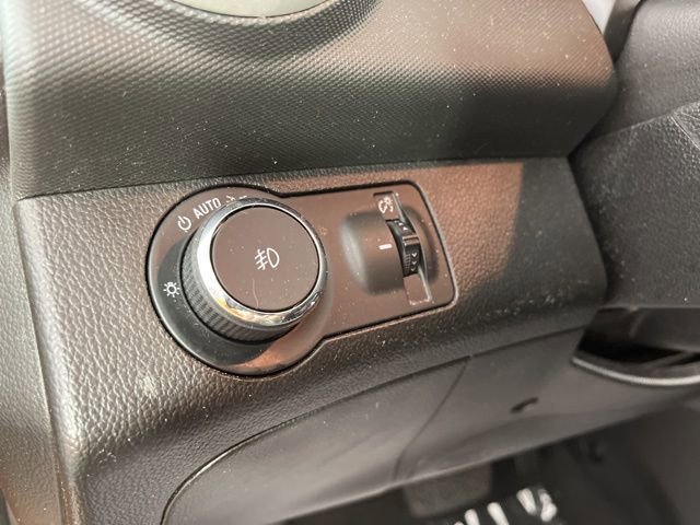 Used 2017 Chevrolet Sonic LT w/ Fun and Sun Package image 31