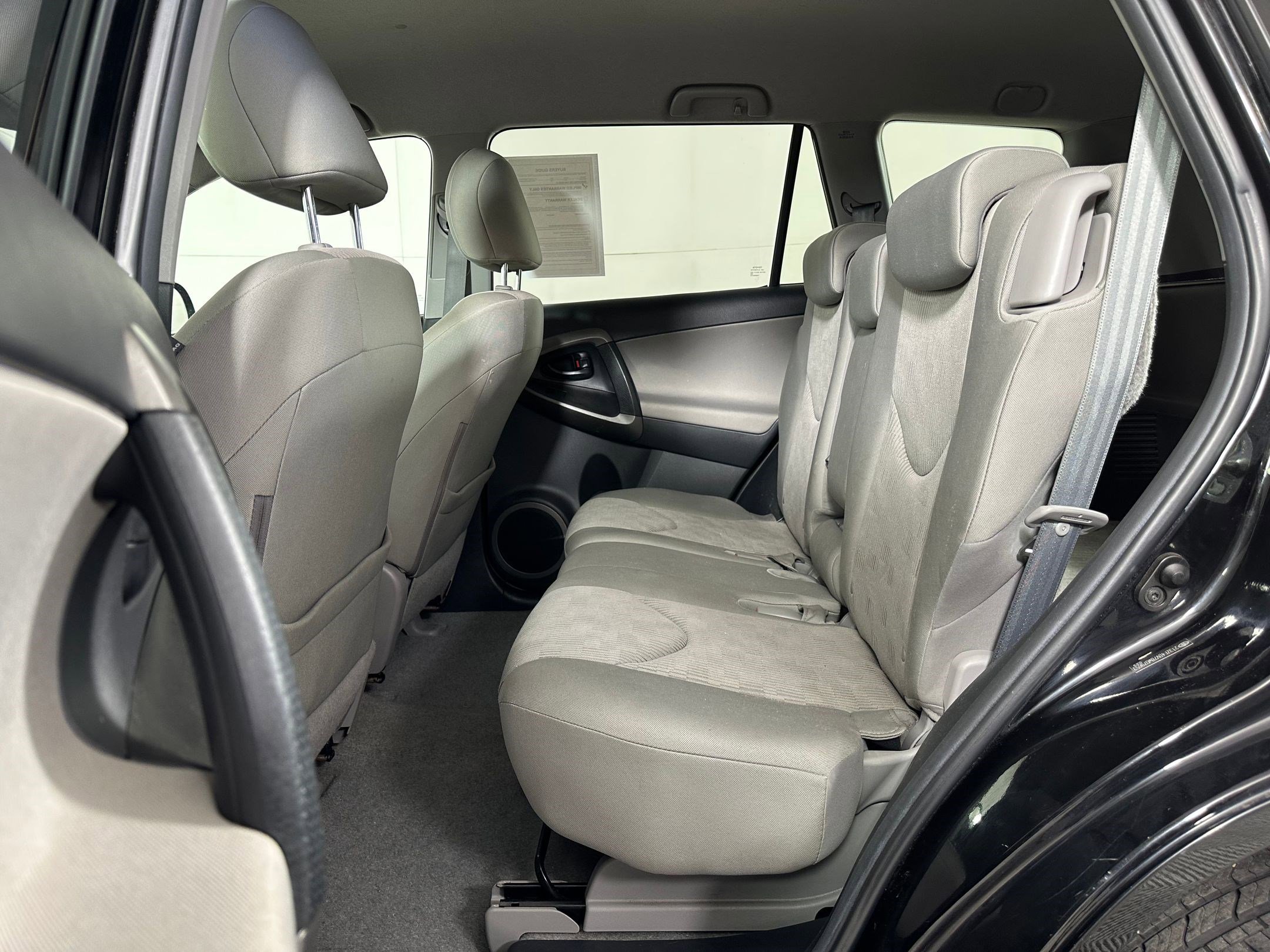 Used 2011 Toyota RAV4 2WD w/ Base L4 Extra Value Pkg image 12