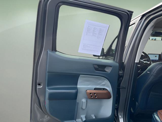 Used 2022 Ford Maverick Lariat w/ Lariat Luxury Package image 27