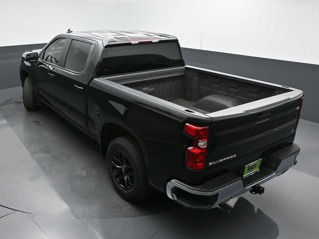 Used 2021 Chevrolet Silverado 1500 LT AWD/4WD image 39