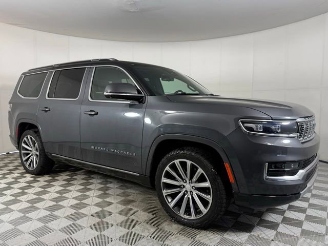 Used 2022 Jeep Grand Wagoneer Series II AWD/4WD image 11
