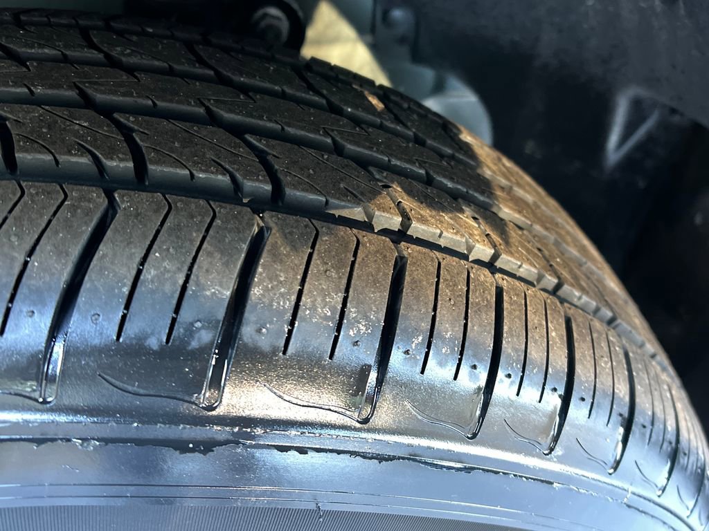 Used 2022 Chevrolet Trax LT w/ LT Convenience Package image 24