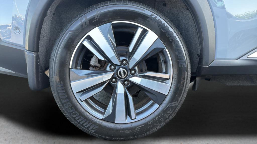 Certified 2023 Nissan Rogue Platinum AWD/4WD image 15