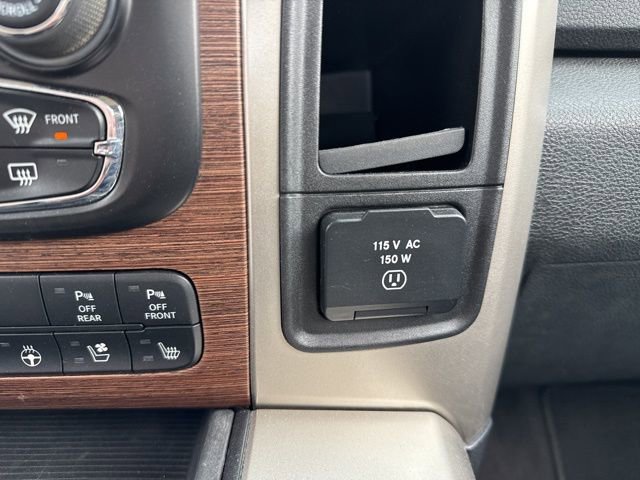 Used 2014 RAM 1500 Laramie w/ Convenience Group image 28
