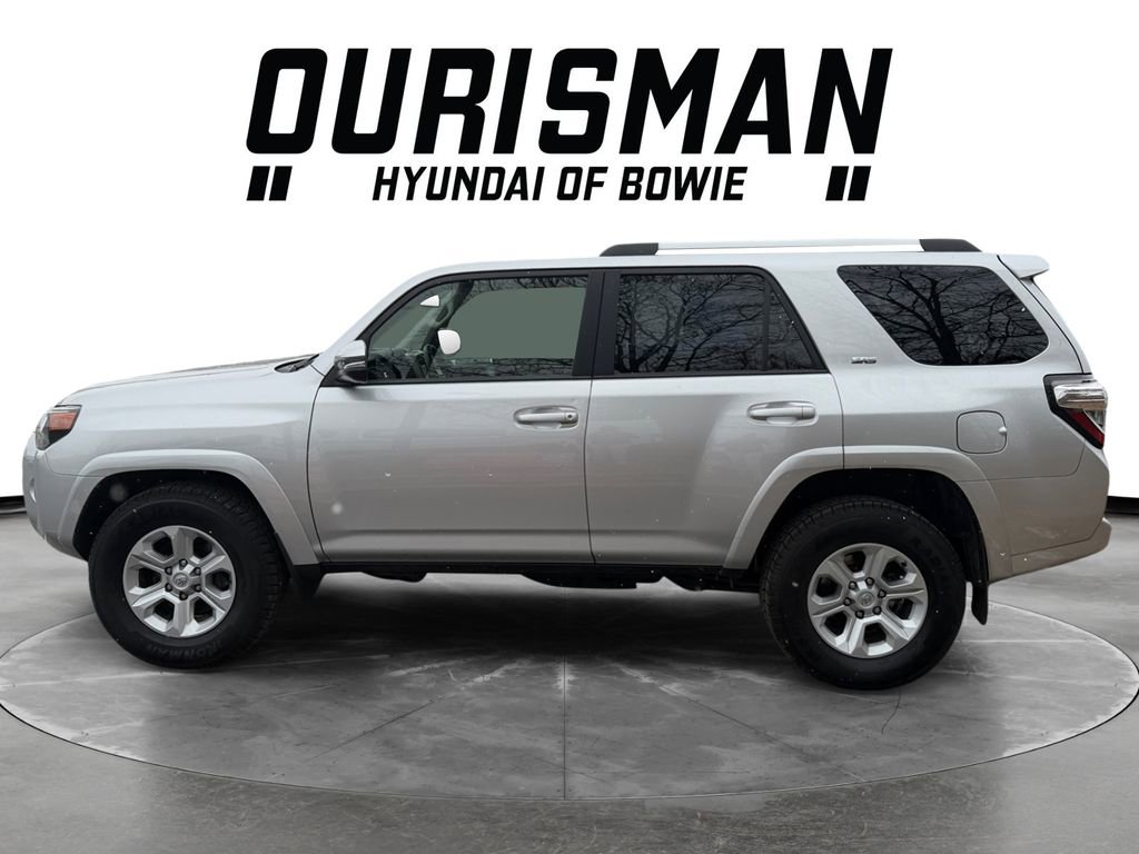 Used 2023 Toyota 4Runner SR5 Premium w/ Moonroof Package image 3