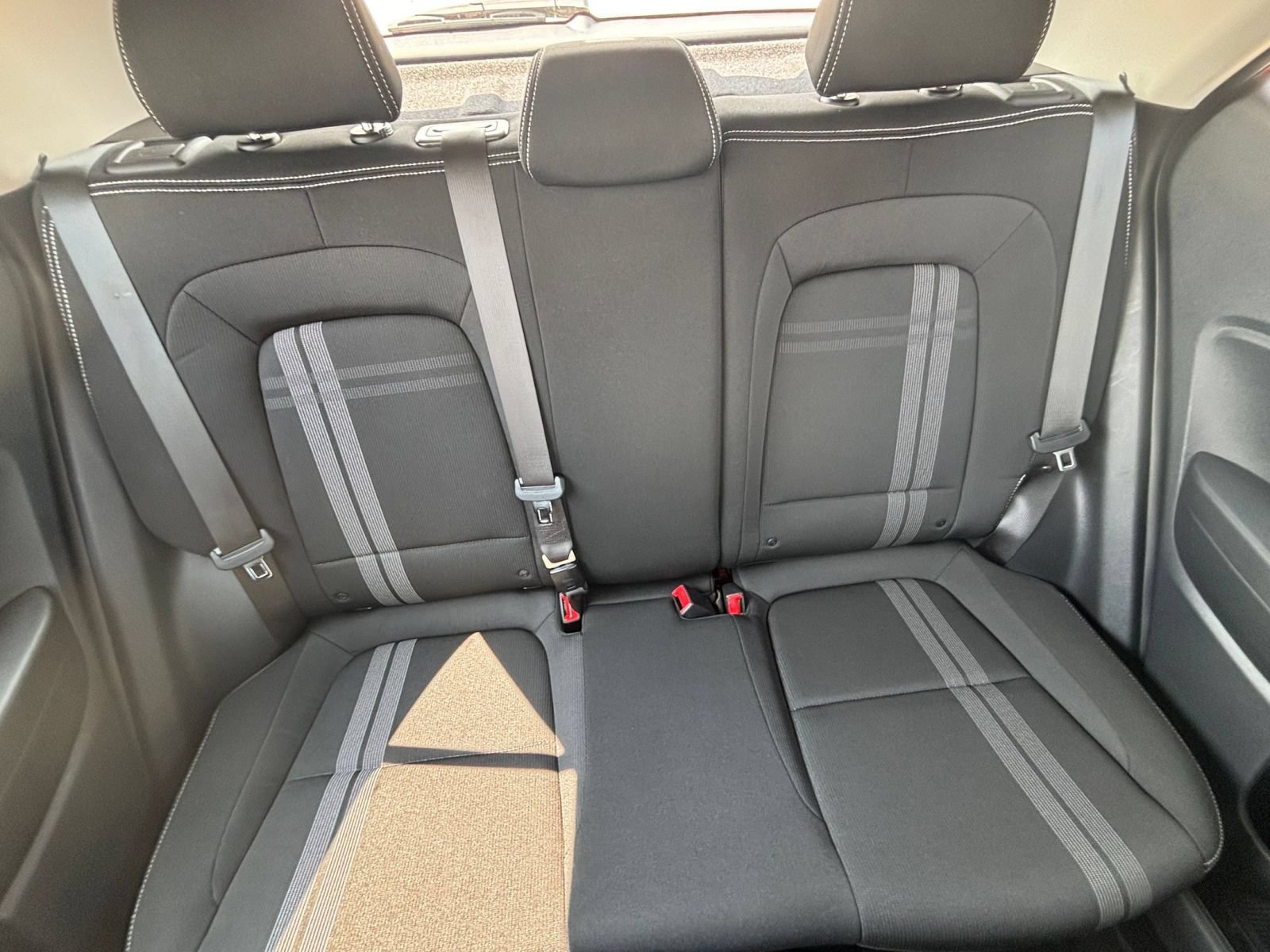 Used 2026 Hyundai Venue SEL FWD image 38