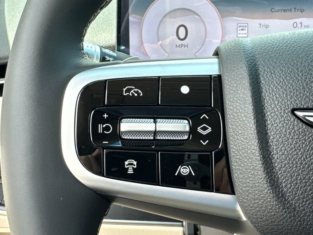 New 2027 Genesis GV70 2.5T Select AWD/4WD image 27