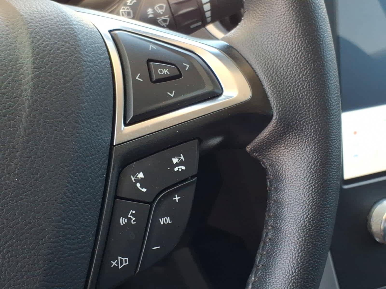 Used 2024 Ford Edge SEL w/ Sport Appearance Package AWD/4WD image 41