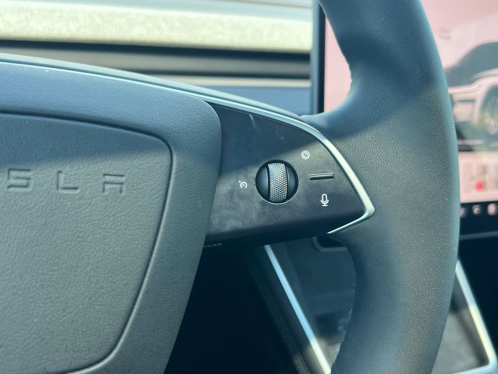 Used 2026 Tesla Model Y Long Range image 20