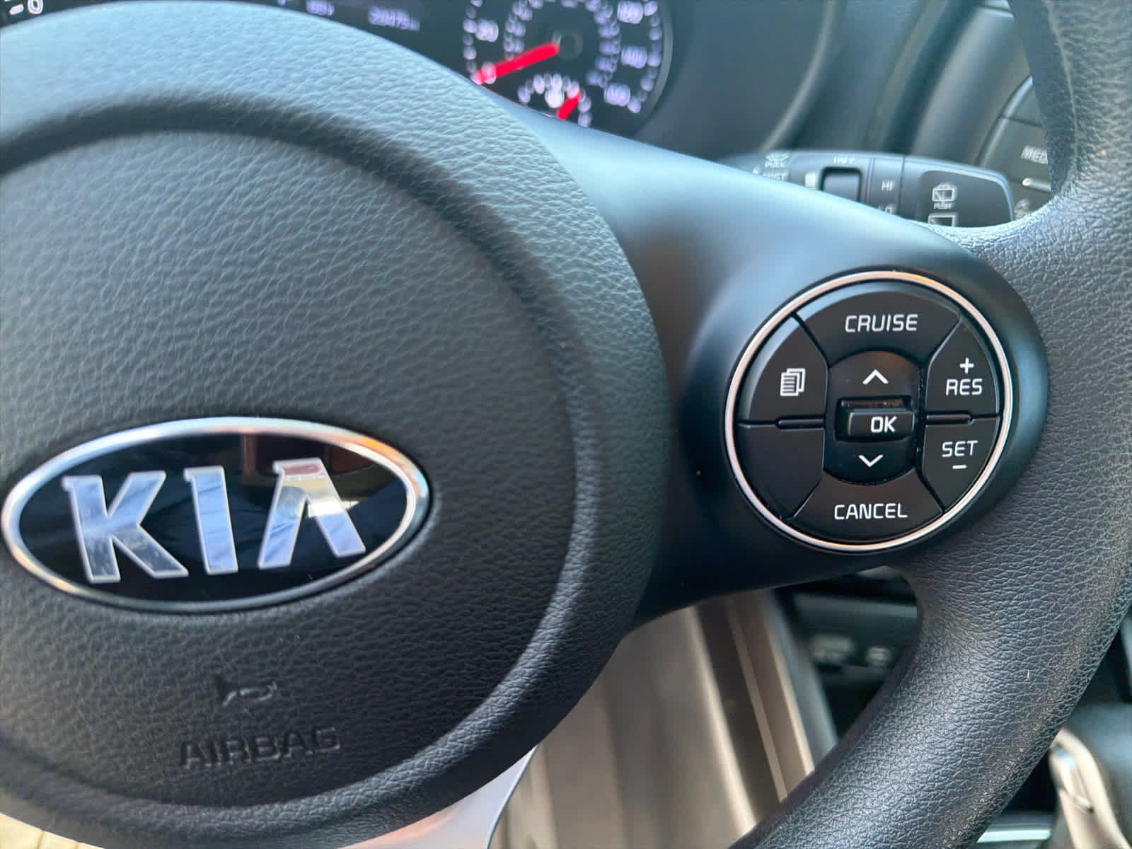 Used 2021 Kia Soul LX FWD image 21