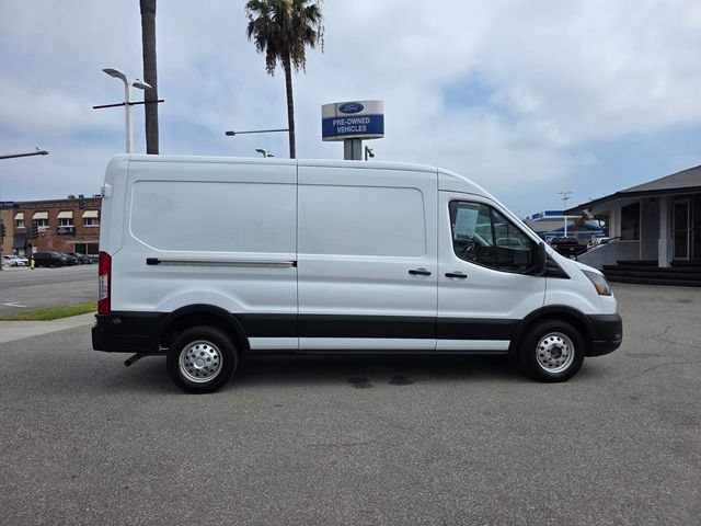 Used 2024 Ford Transit 250 148 Medium Roof Extended AWD image 3