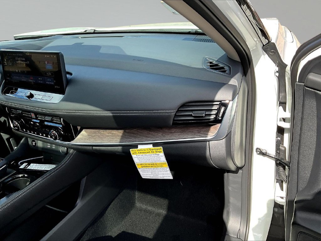 New 2026 Nissan Rogue Platinum w/ Platinum Premium Package AWD/4WD image 31