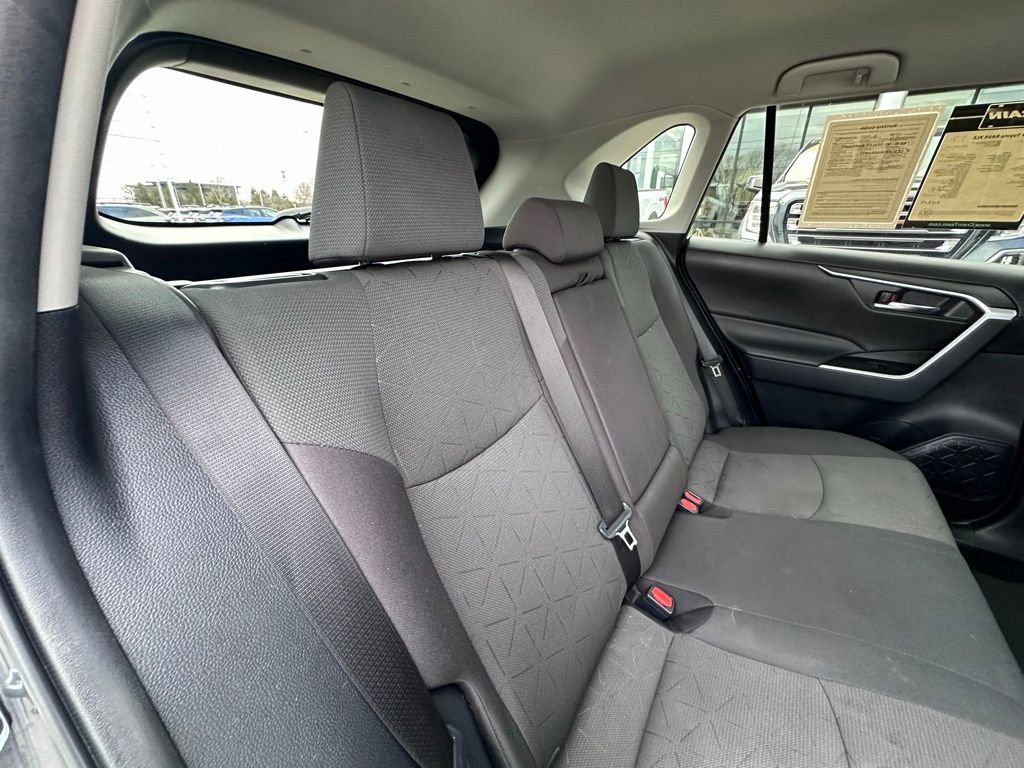 Used 2024 Toyota RAV4 XLE image 27