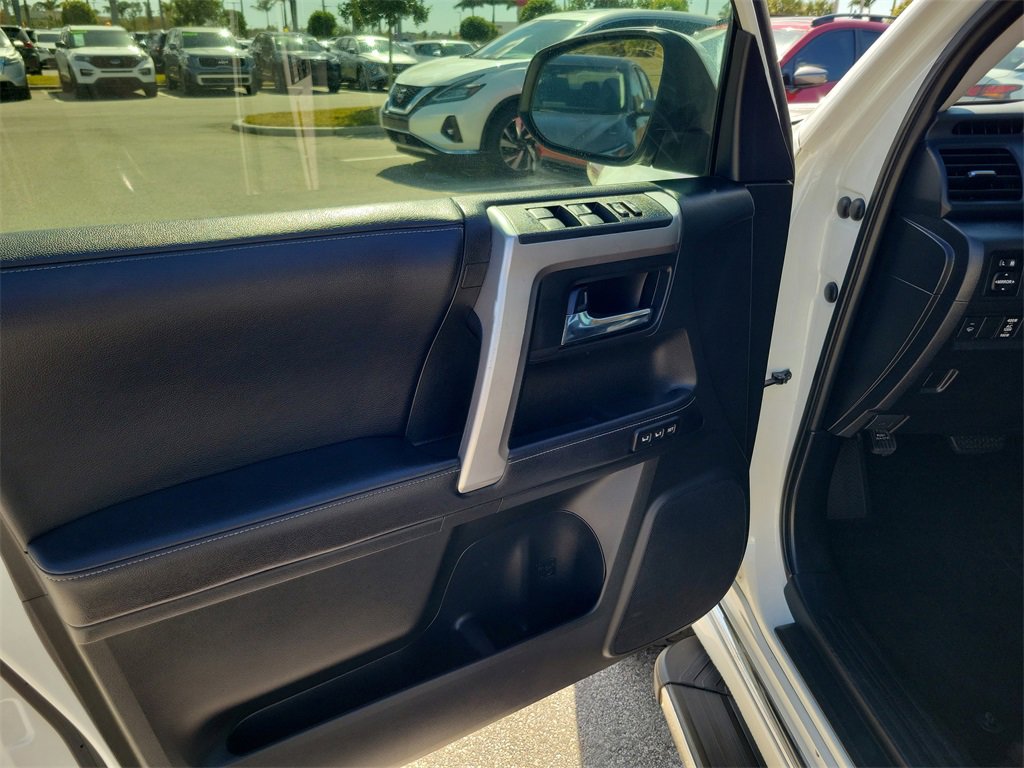 Used 2019 Toyota 4Runner Limited image 23