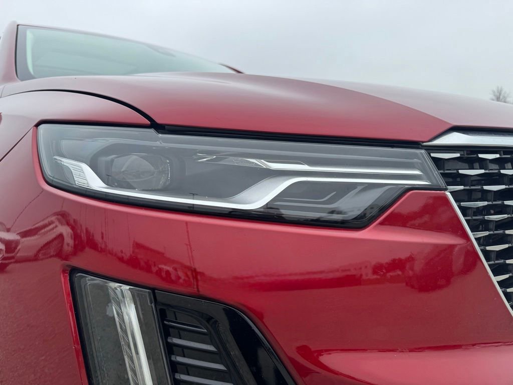 Certified 2024 Cadillac XT6 Premium Luxury w/ Technology Package image 9