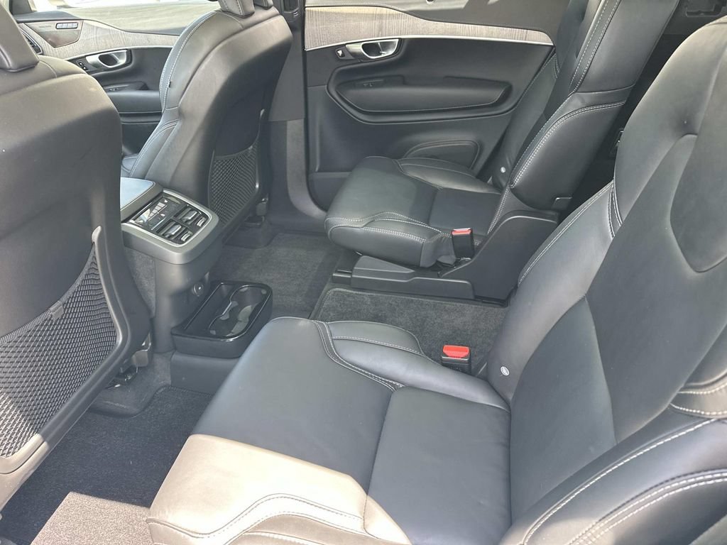 Used 2023 Volvo XC90 B6 Ultimate AWD/4WD image 17