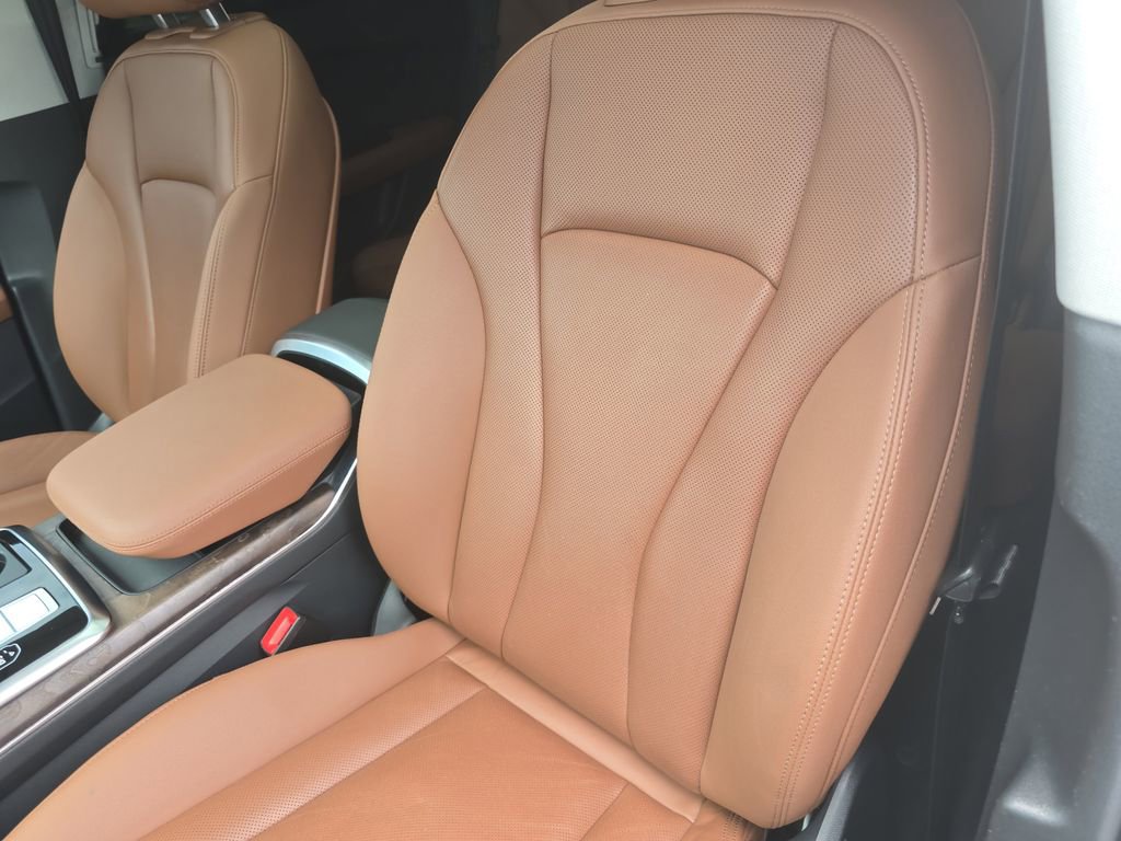 Used 2019 Audi Q8 Prestige w/ Year 1 Package AWD/4WD image 24