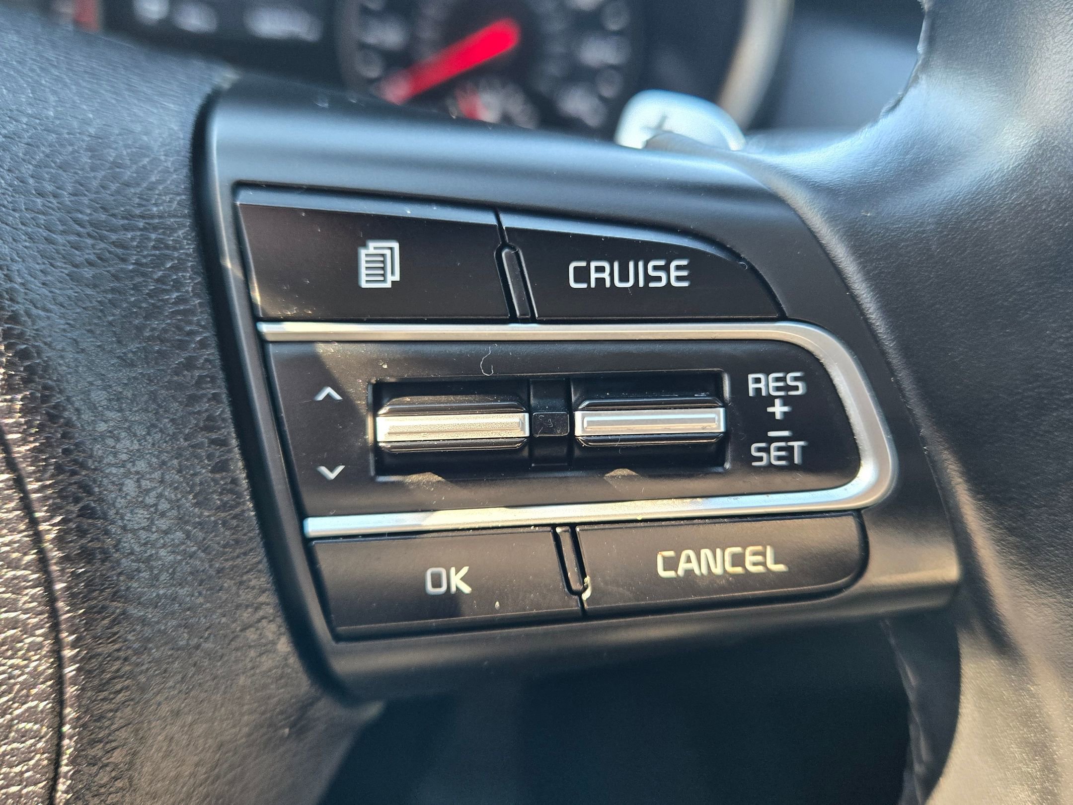 Certified 2019 Kia Stinger image 25