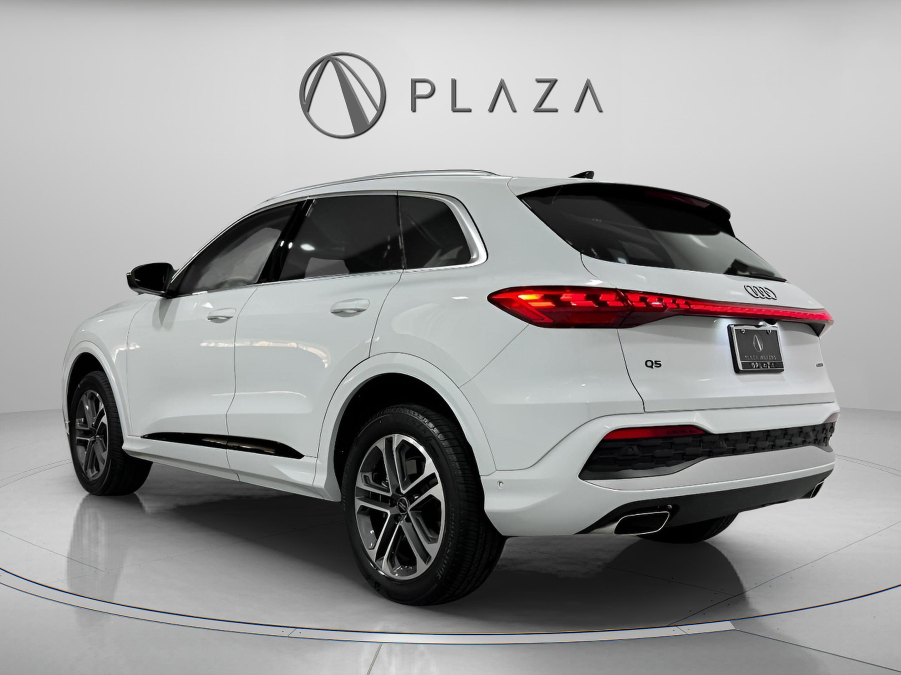 New 2025 Audi Q5 Premium image 3