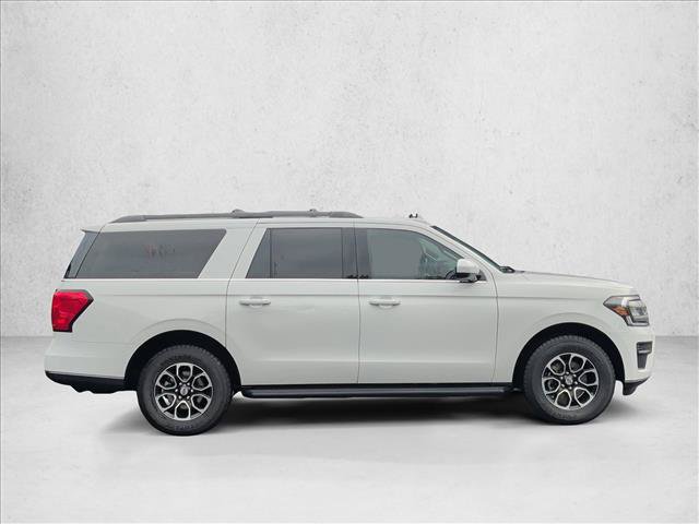 Used 2024 Ford Expedition Max XLT RWD image 4