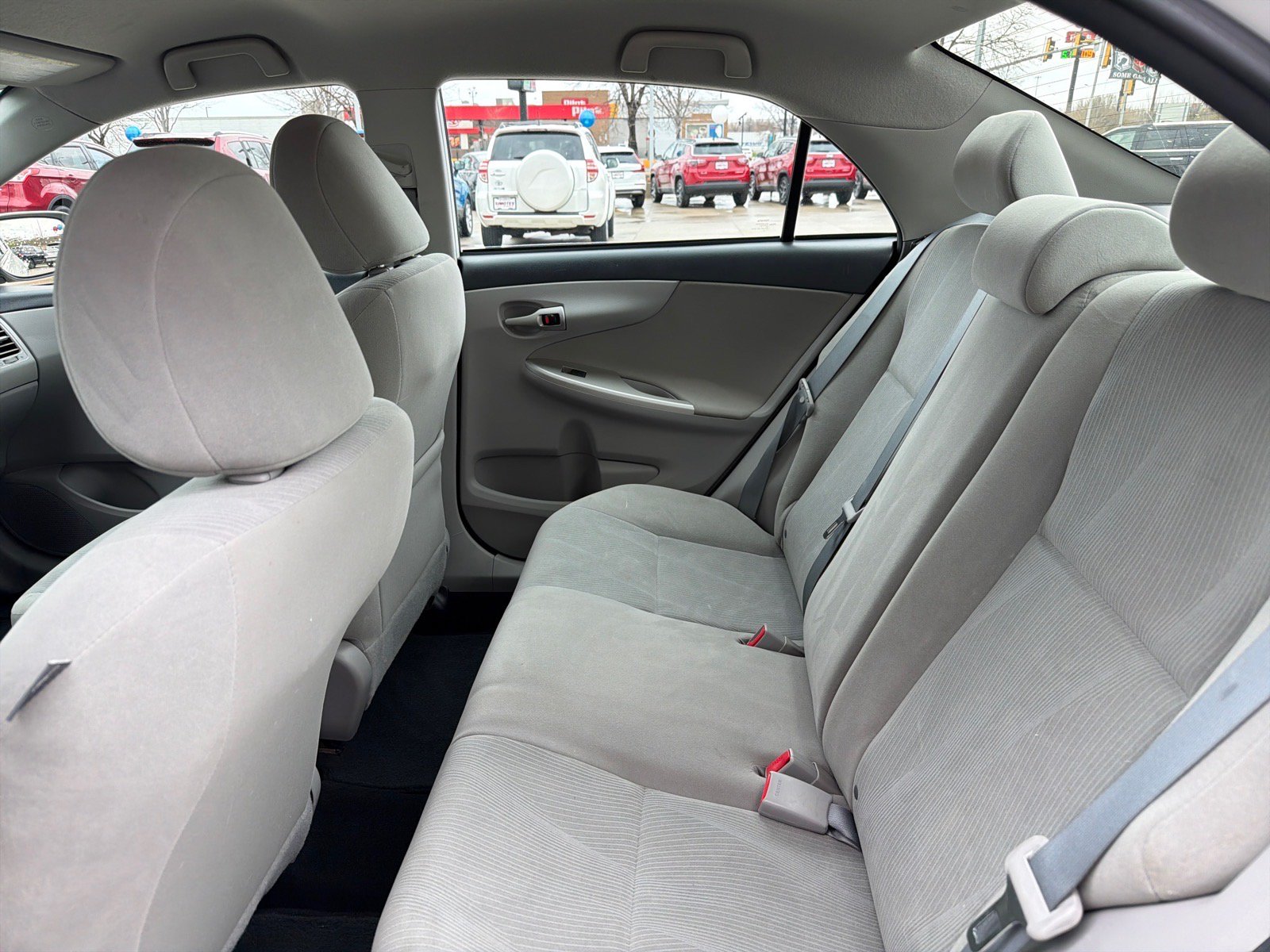 Used 2012 Toyota Corolla LE FWD image 19