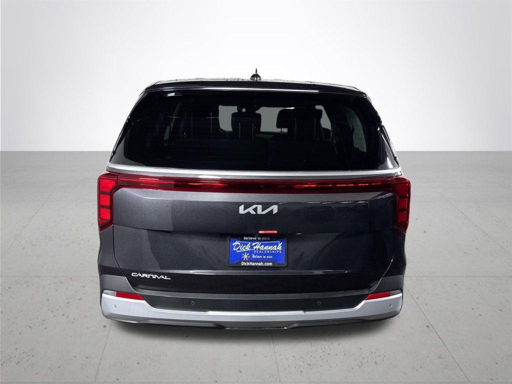 New 2026 Kia Carnival FWD image 7