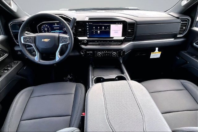 New 2026 Chevrolet Silverado 3500 LTZ w/ LTZ Convenience Package AWD/4WD image 5