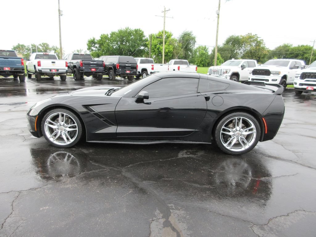 Used 2014 Chevrolet Corvette Stingray Coupe w/ 2LT Preferred Equipment Group RWD image 9