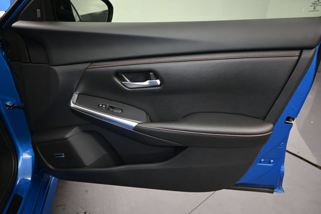 Used 2024 Nissan Sentra SR w/ SR Premium Package FWD image 13