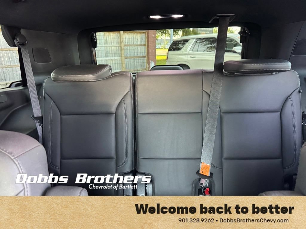 Certified 2022 Chevrolet Tahoe Z71 w/ Luxury Package AWD/4WD image 37
