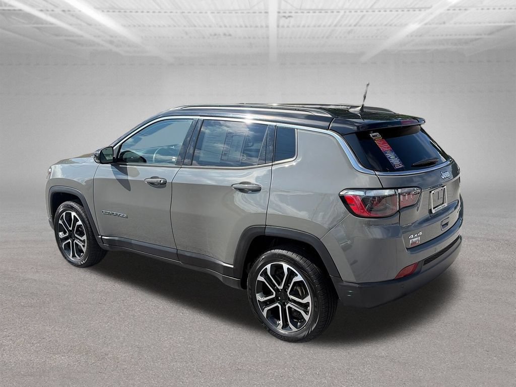 Used 2024 Jeep Compass Limited AWD/4WD image 4