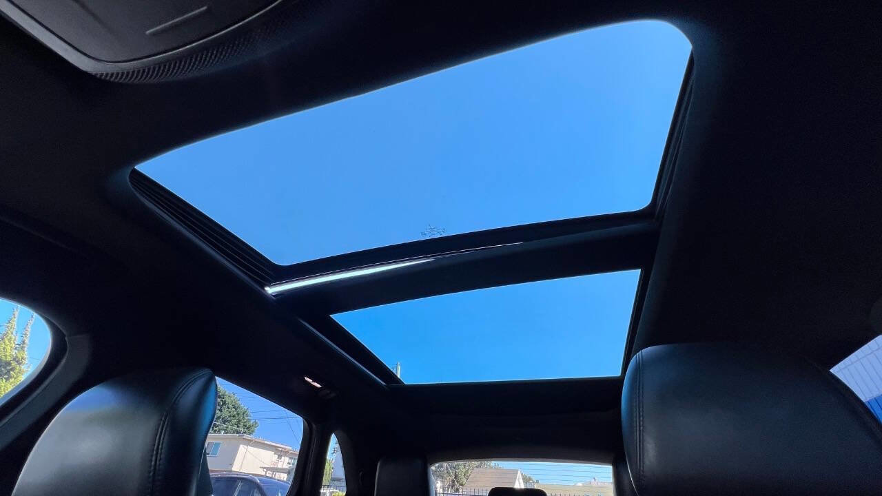 Used 2015 Lincoln MKC FWD w/ Equipment Group 101A Select image 17