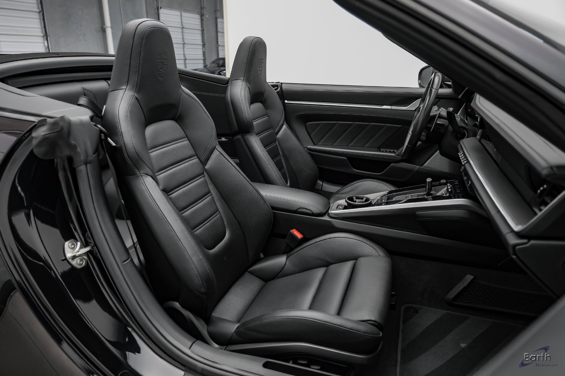 Used 2025 Porsche 911 Turbo S w/ Exterior Sport Package AWD/4WD image 61