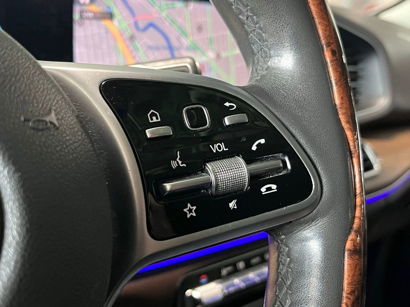 Used 2020 Mercedes-Benz GLE 350 4MATIC image 29