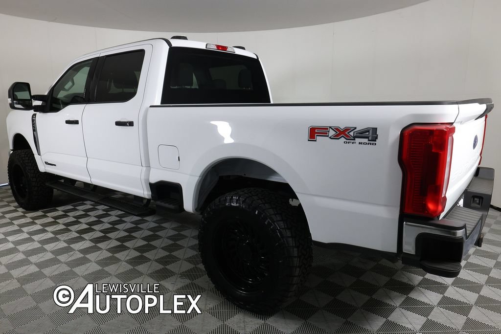 Used 2024 Ford F250 XLT w/ FX4 Off-Road Package AWD/4WD image 8