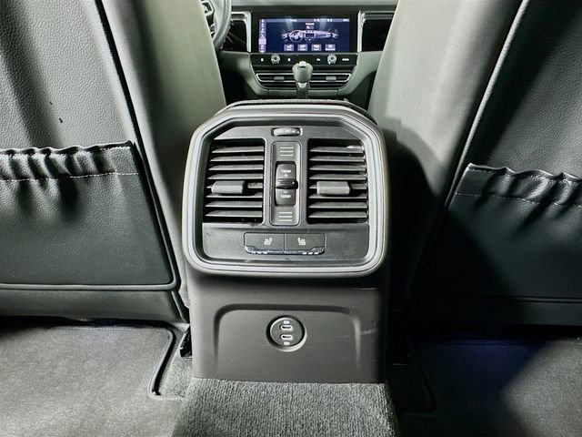 Used 2024 Porsche Macan S AWD/4WD image 27