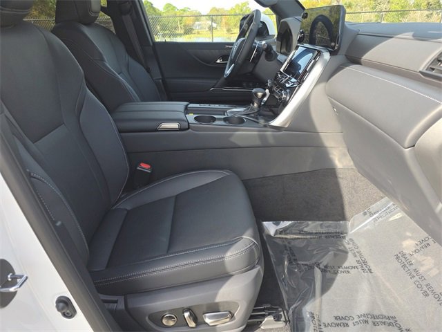 New 2026 Lexus LX 600 4WD w/ Luxury Package image 10