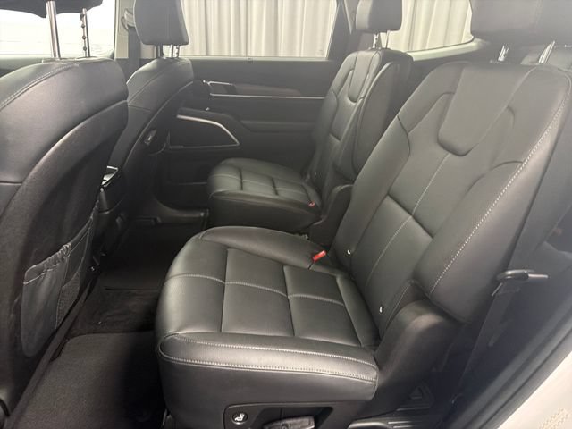 Used 2022 Kia Telluride EX w/ EX Premium Package AWD/4WD image 26
