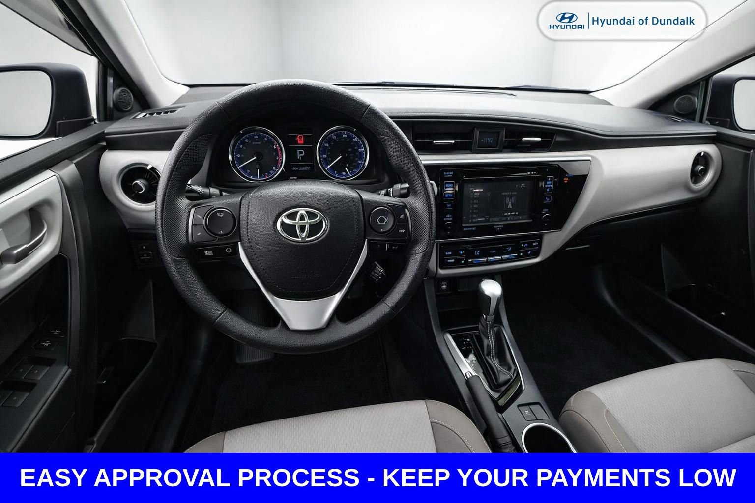 Used 2019 Toyota Corolla LE FWD image 12