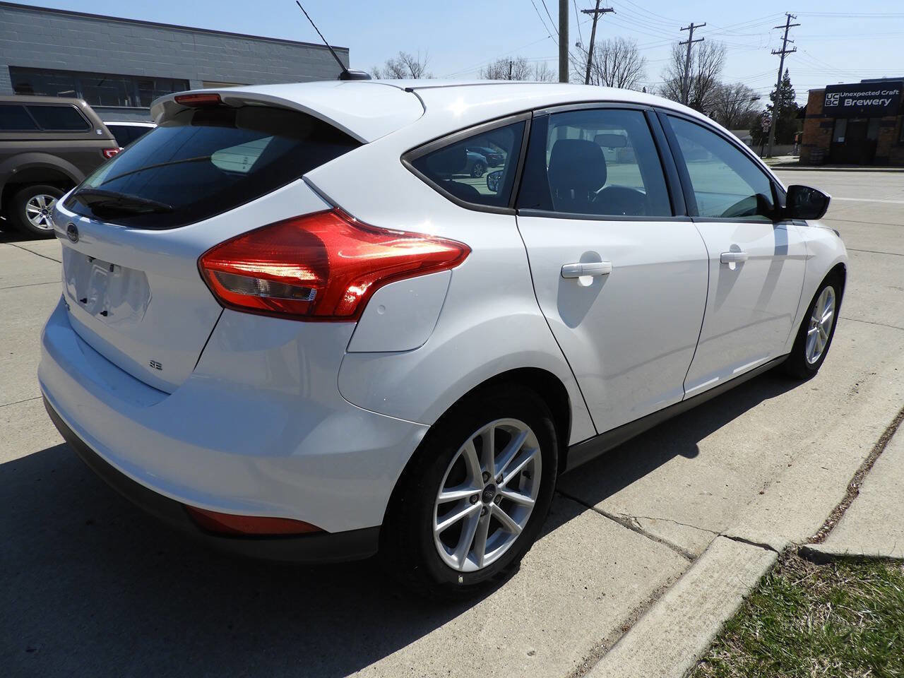 Used 2018 Ford Focus SE image 9
