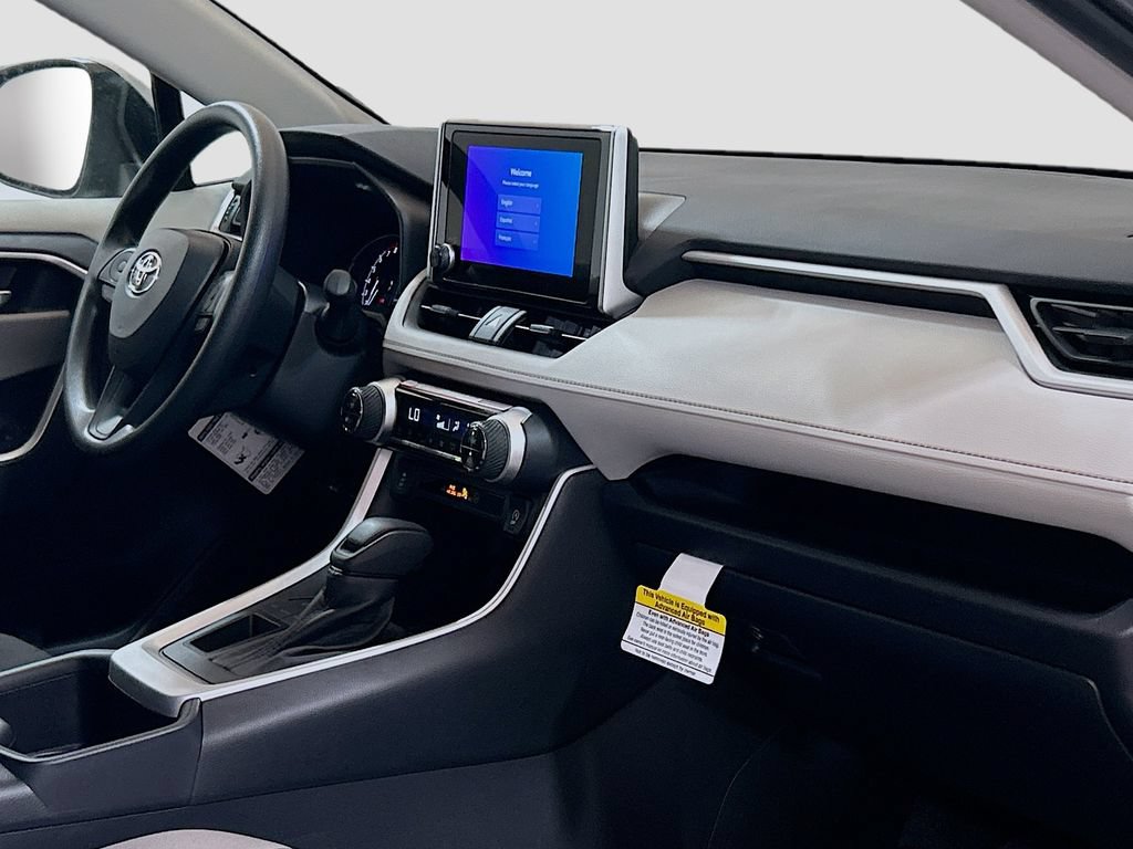 New 2025 Toyota RAV4 XLE FWD image 27