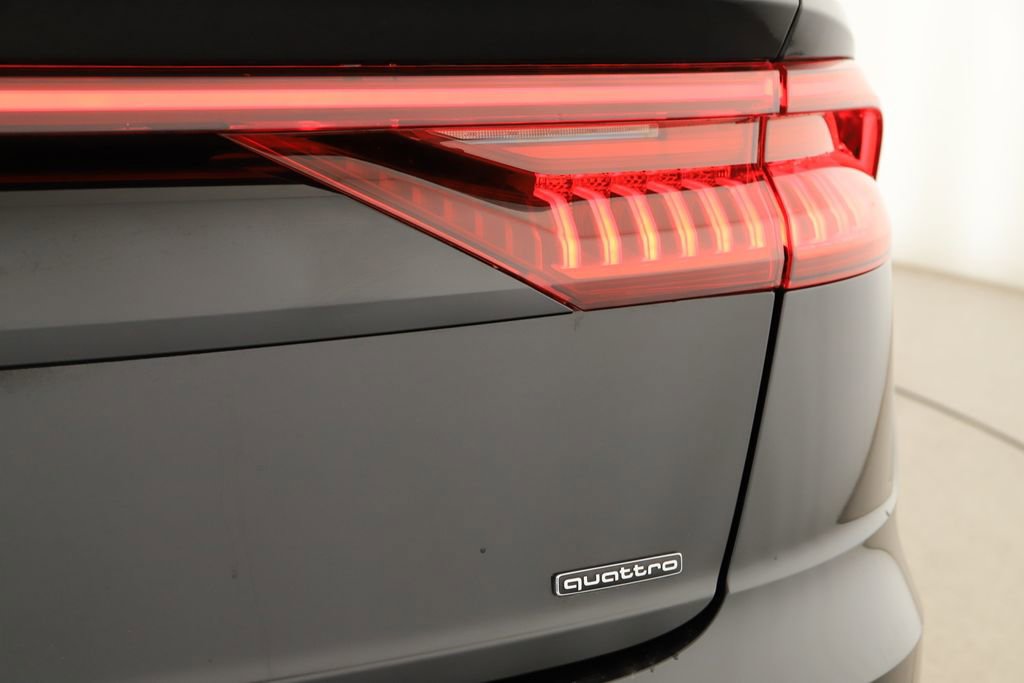Used 2023 Audi Q8 Prestige w/ Prestige Package image 34